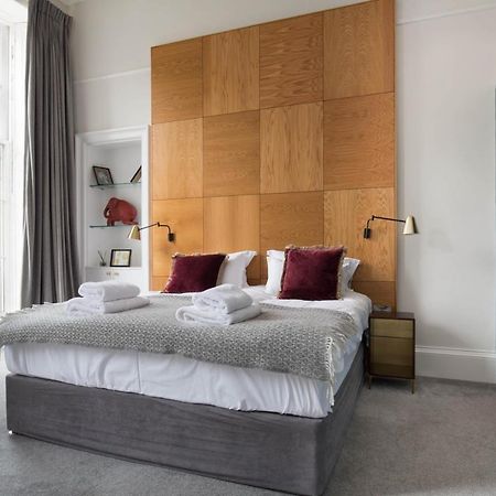 Magnificent Georgian 3-Bedroom Apartment In New Town Edimburgo Exterior foto
