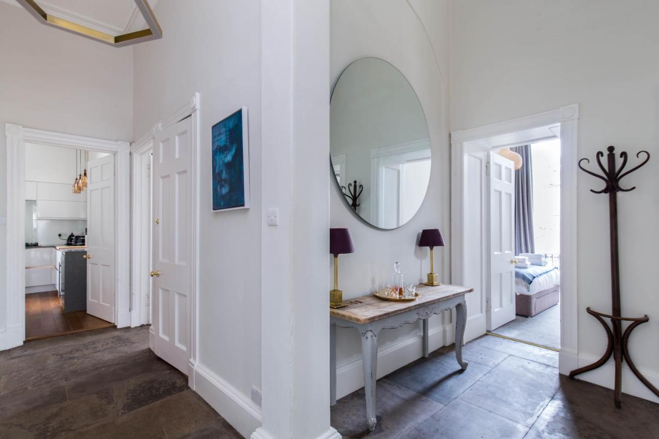 Magnificent Georgian 3-Bedroom Apartment In New Town Edimburgo Exterior foto