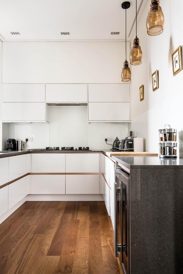 Magnificent Georgian 3-Bedroom Apartment In New Town Edimburgo Exterior foto