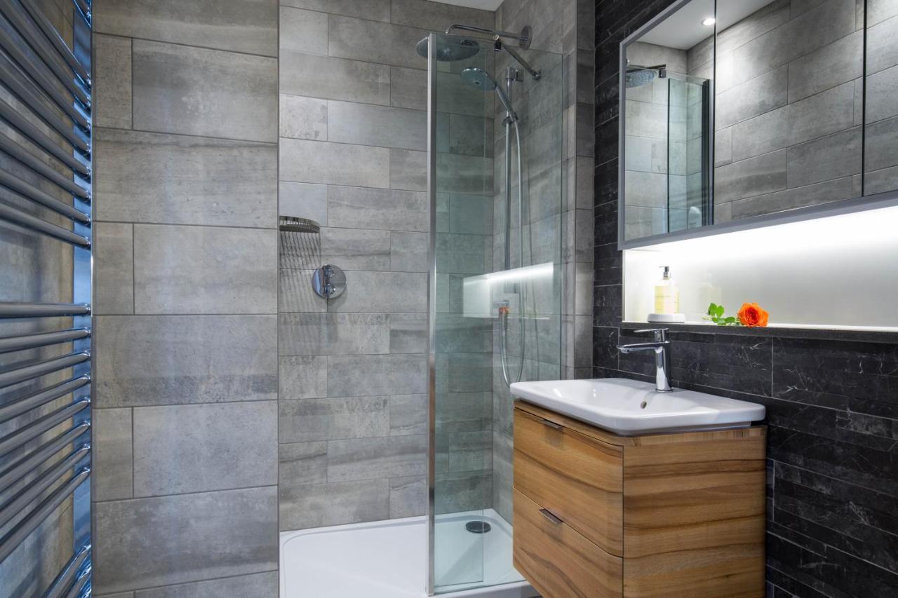 Magnificent Georgian 3-Bedroom Apartment In New Town Edimburgo Exterior foto